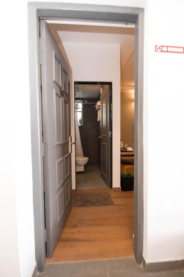 Hotel Vemara Panaji Zewnętrze zdjęcie